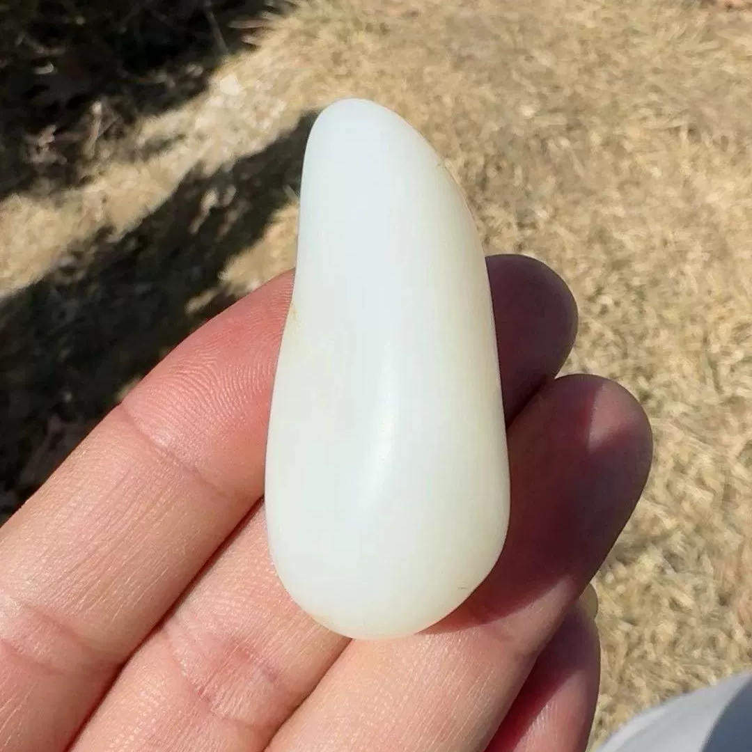 正宗新疆和田玉籽料高脂粉羊脂白玉原石玩料挂件吊坠精品收藏级