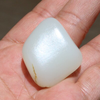 羊脂玉新疆和田玉籽料