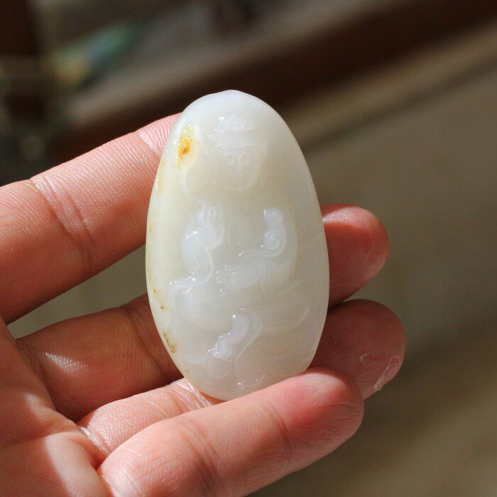 正宗新疆和田玉籽料一级白原皮洒金皮白玉玉龙河原石观音挂件优质