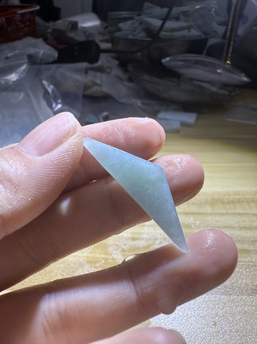 C1393天空蓝小冰料天然缅甸翡翠边角料保真保A假一罚三详情有尺寸