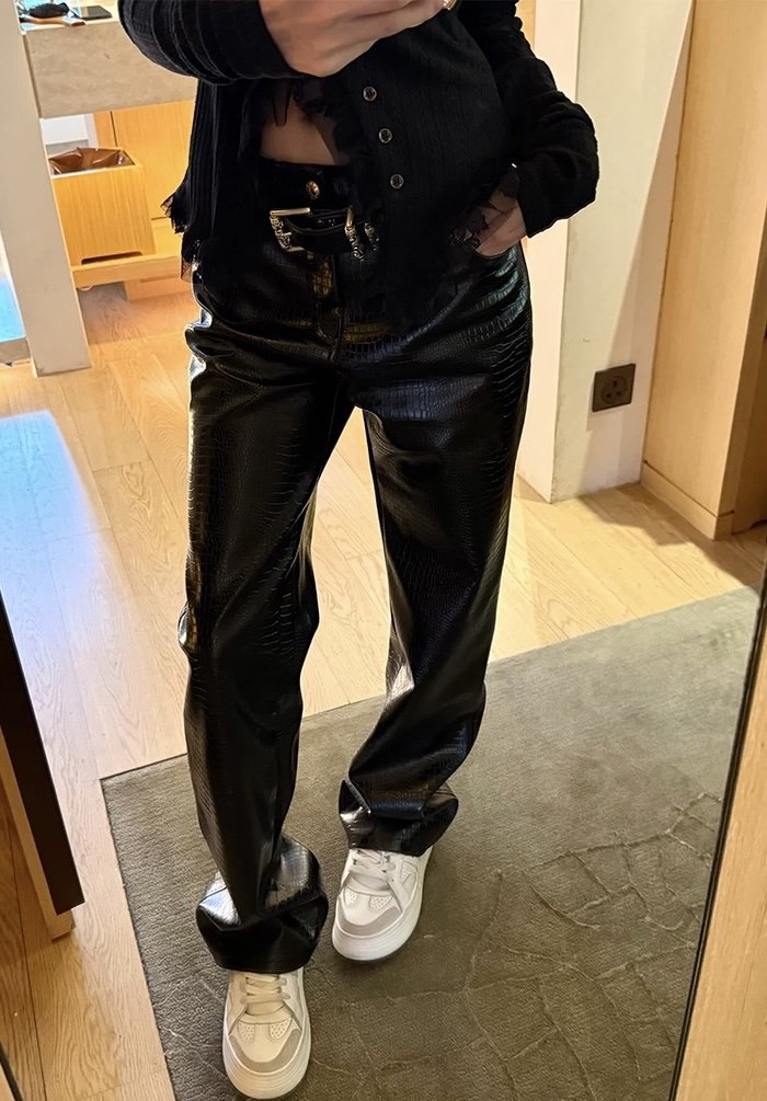 GGQSDZ【暗黑风时尚街头】小众设计PU皮仿鳄鱼纹直筒亮光泽皮裤女,女装/女士精品,皮裤,淘宝优惠券,粉丝福利购,淘宝优惠卷