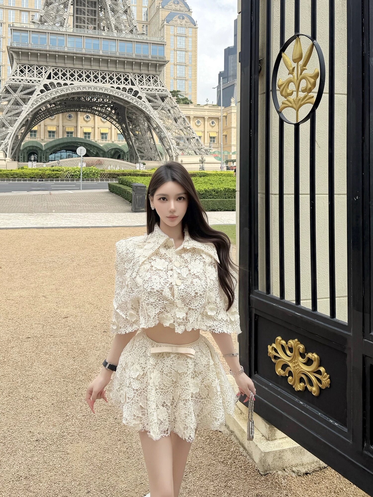 GGQSDZ 小众设计Jir*ne法式时尚精致风刺绣披风蓬蓬短裙女套装