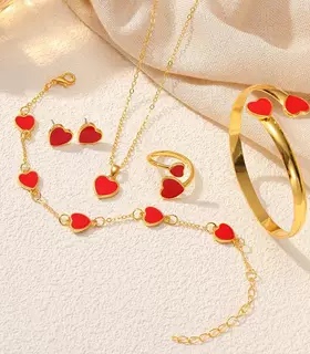 圣诞送女友礼物简约不掉色心形手镯礼盒装女生小香风ins显白手链