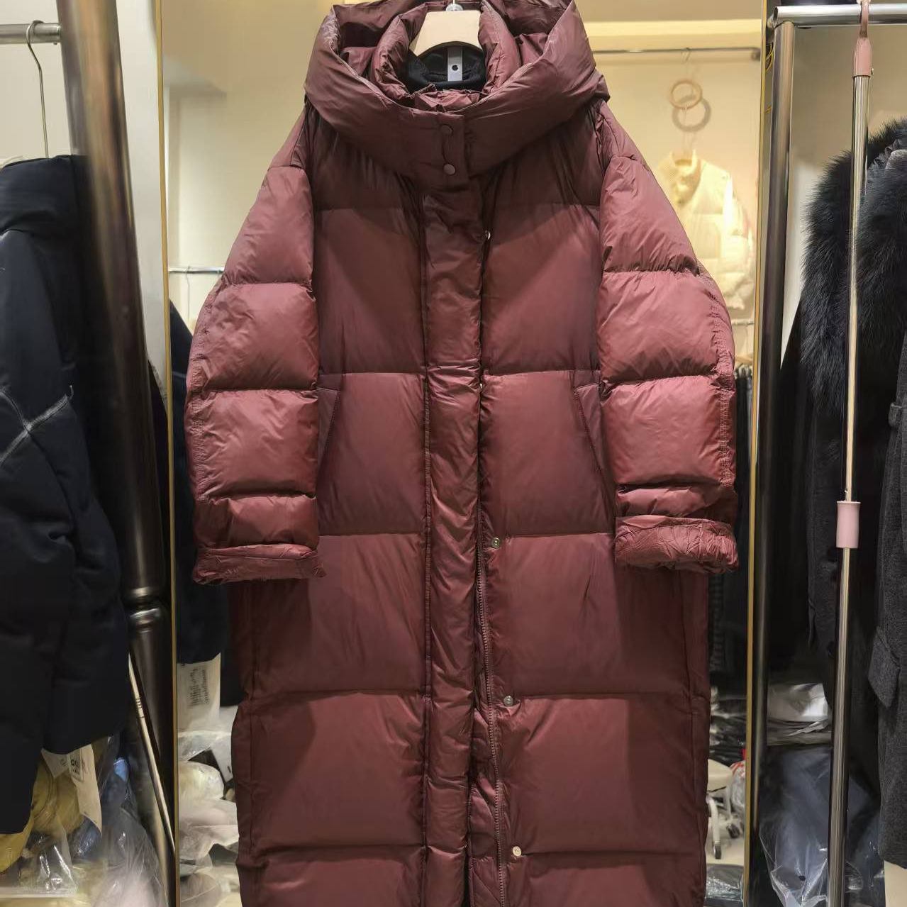 连帽羽绒服长款加厚保暖