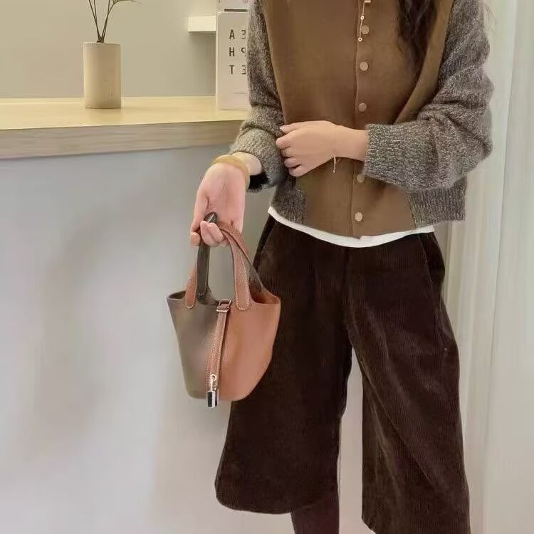 拼色针织开衫毛衣打底