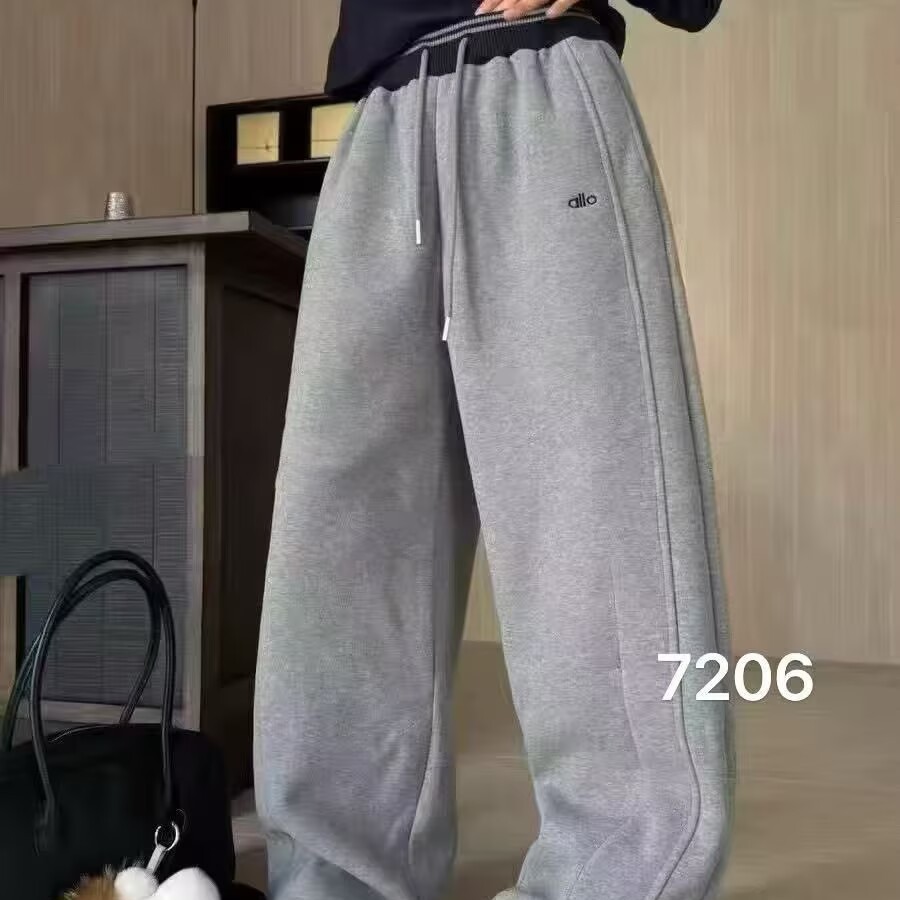 加绒加厚刺绣卫裤弯刀裤