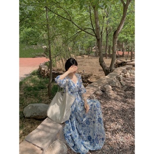 长开衫 5.10蓝雪花套裙 3件 蕾丝吊带裙印花雪纺长 11.9开299元