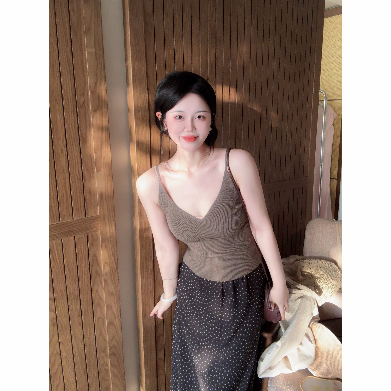 【11.9开179元3件】6.7细软巨遮副乳9羊毛吊带前后V领高低可两穿