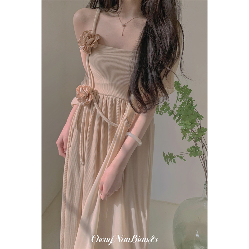 城南边儿4.12丝藤抹胸小众