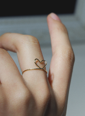 手作风订做爱心小众包金戒指新品