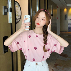 The real price keeps the summer design feeling small number of strawberry print short sleeve T-shirt versatile top