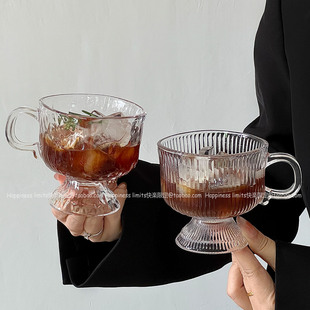 设计感小众带把玻璃杯女高颜值杯子马克杯咖啡牛奶杯高脚杯早餐杯