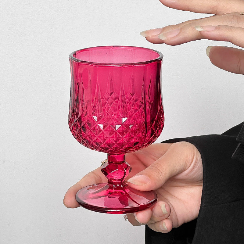 ins复古玫红色钻石高脚杯干邑杯氛围感高端精致杯子浮雕玻璃杯