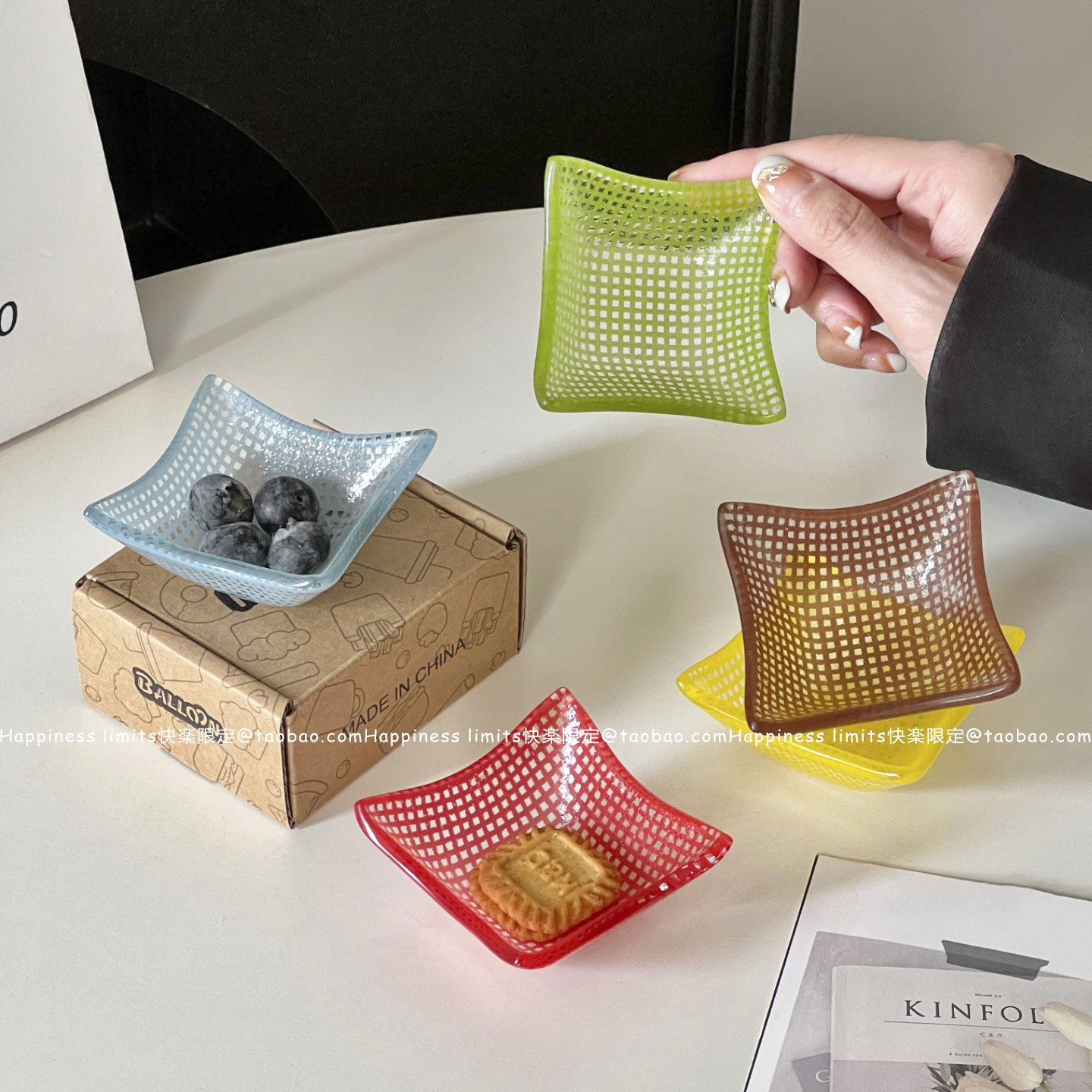 高颜值ins风彩色复古多巴胺方格玻璃花纹迷你家用方形蘸料小碟子