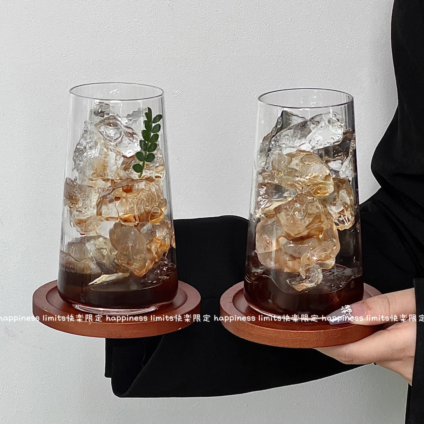 简约竖条纹冰美式咖啡杯ins风特调果汁饮品杯冷萃拿铁杯气泡水杯