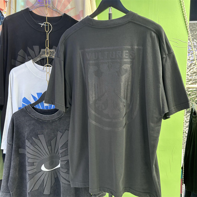 小众字母周边秃鹰试听会短袖T恤