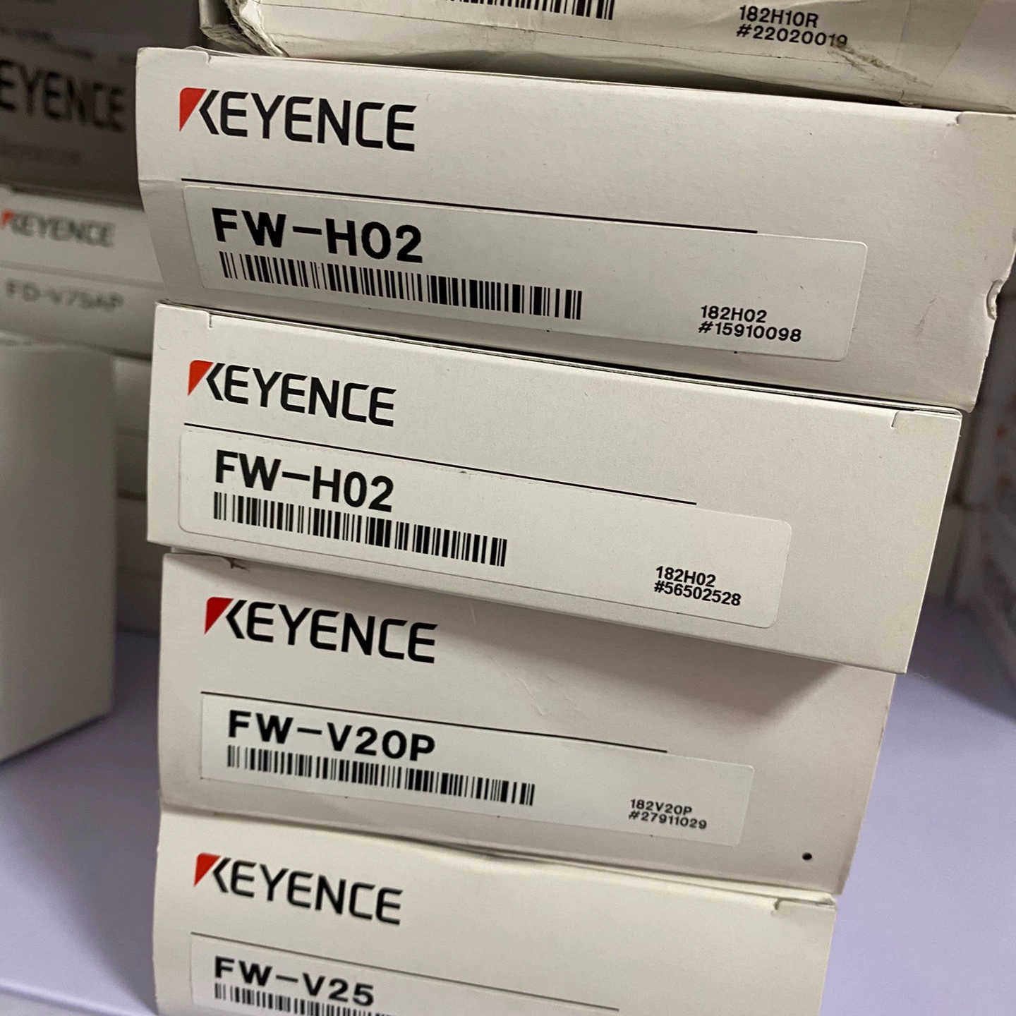 基恩士 超声波 FW-H10R FW-V20P FW-V25议价