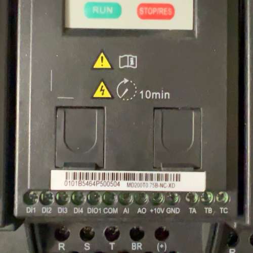 (议价）汇川变频器MD200T0.75B-NC-XD 只装机调试了一