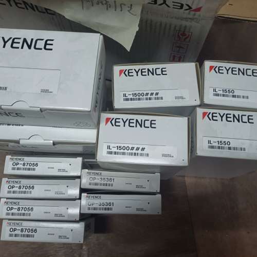 (议价）基恩士盒，泡沫袋齐全。IL-1500   2个