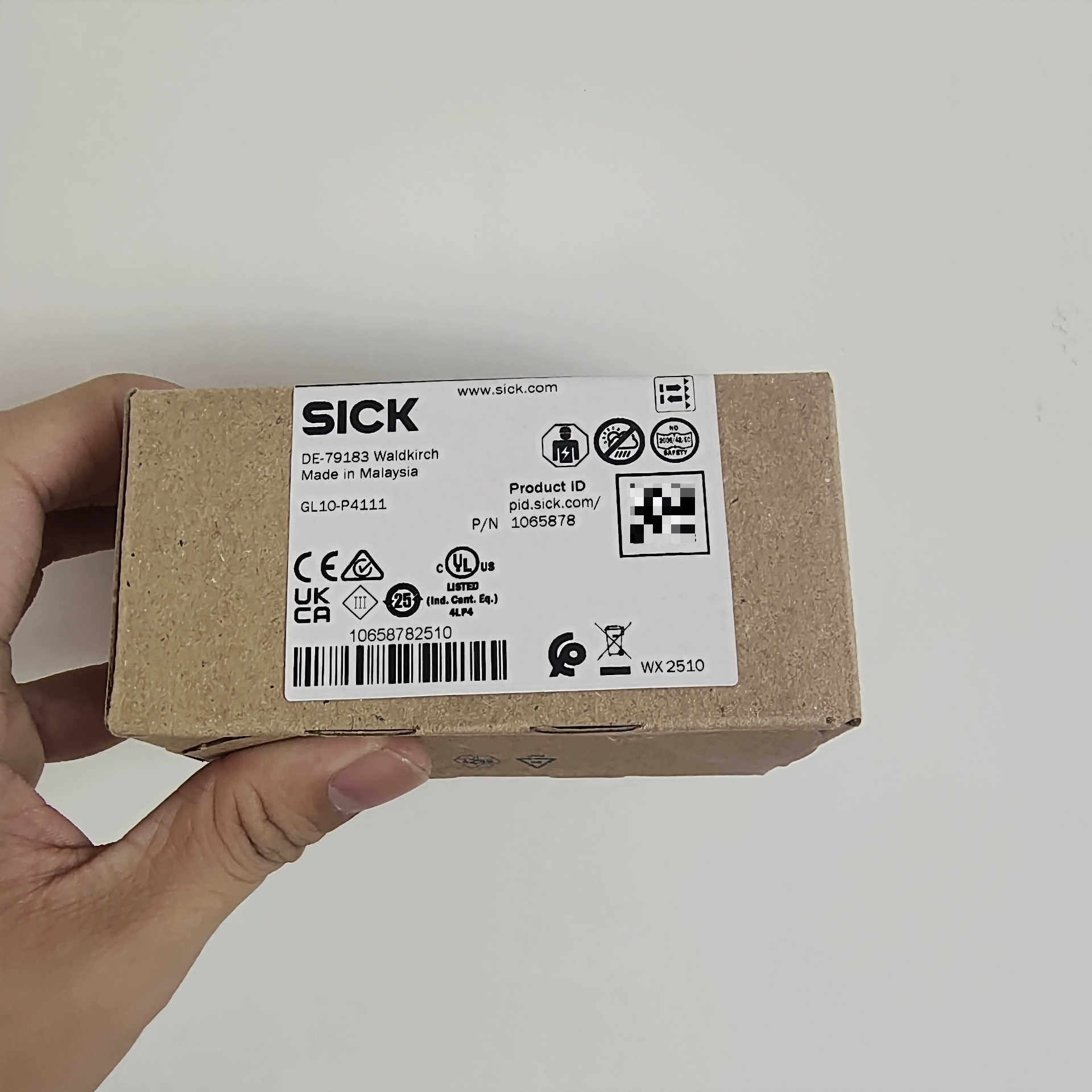 SICK西克光电传感器GL10-P4111，订货号1议价