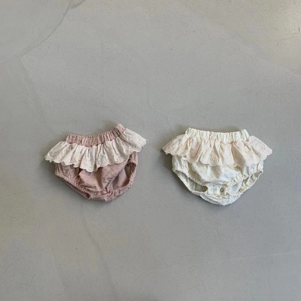 韩版婴儿花边蕾丝包屁短裤女宝宝公主范休闲大PP裤花苞裤面包裤
