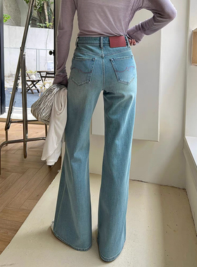 浅蓝色直筒微喇牛仔裤女早春新款喇叭裤高腰显瘦拖地长裤子86059