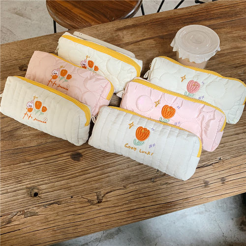 郁金香大容量少女学生笔袋软fufu