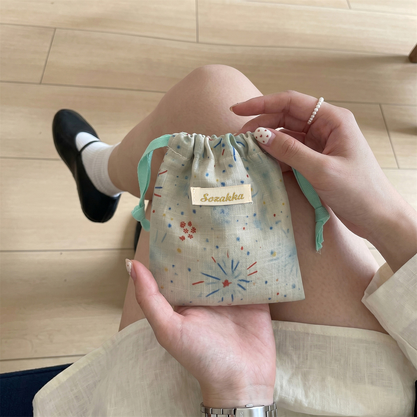 旅行便携棉麻浅底香水小样收纳袋图片