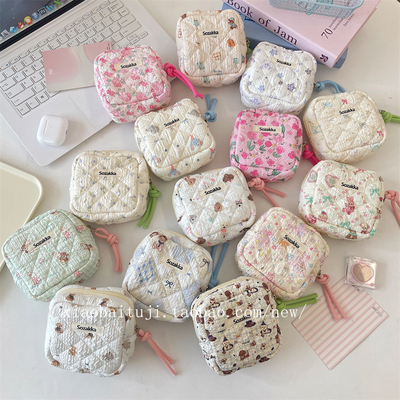 小白兔几 卡通女生卫生棉收纳包大容量女孩月事卫生巾便携收纳袋