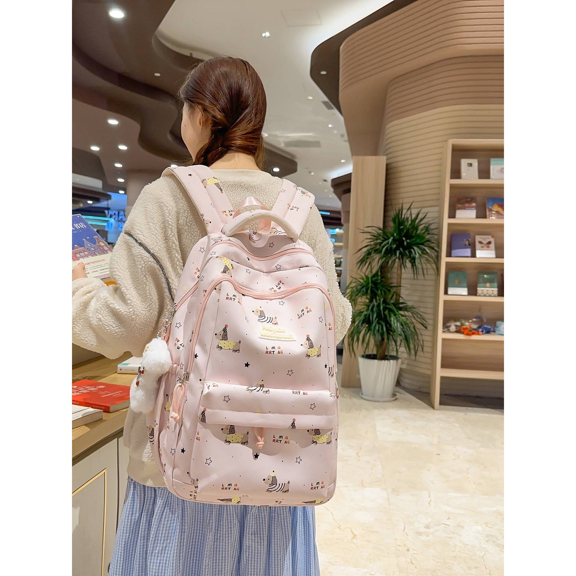 官方品牌多口袋可爱卡通狗狗书包初中女生高颜值ins大容量背包校,箱包皮具/热销女包/男包,双肩背包,淘宝优惠券,粉丝福利购,淘宝优惠卷