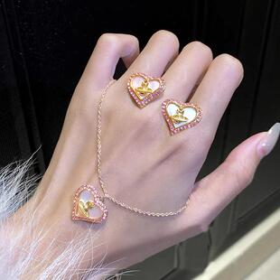 西太后贝母爱心项链女轻奢高级感土星锁骨链小众清冷感颈链送女友