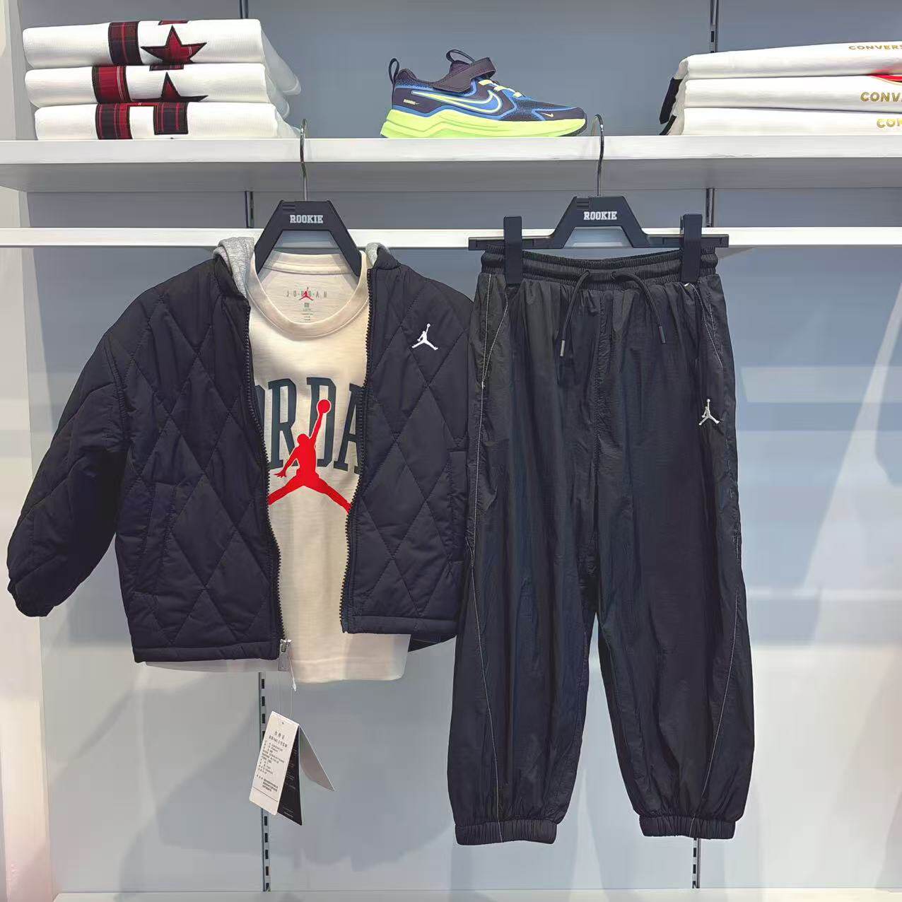 乔丹26冬儿童棉服防风保暖连帽