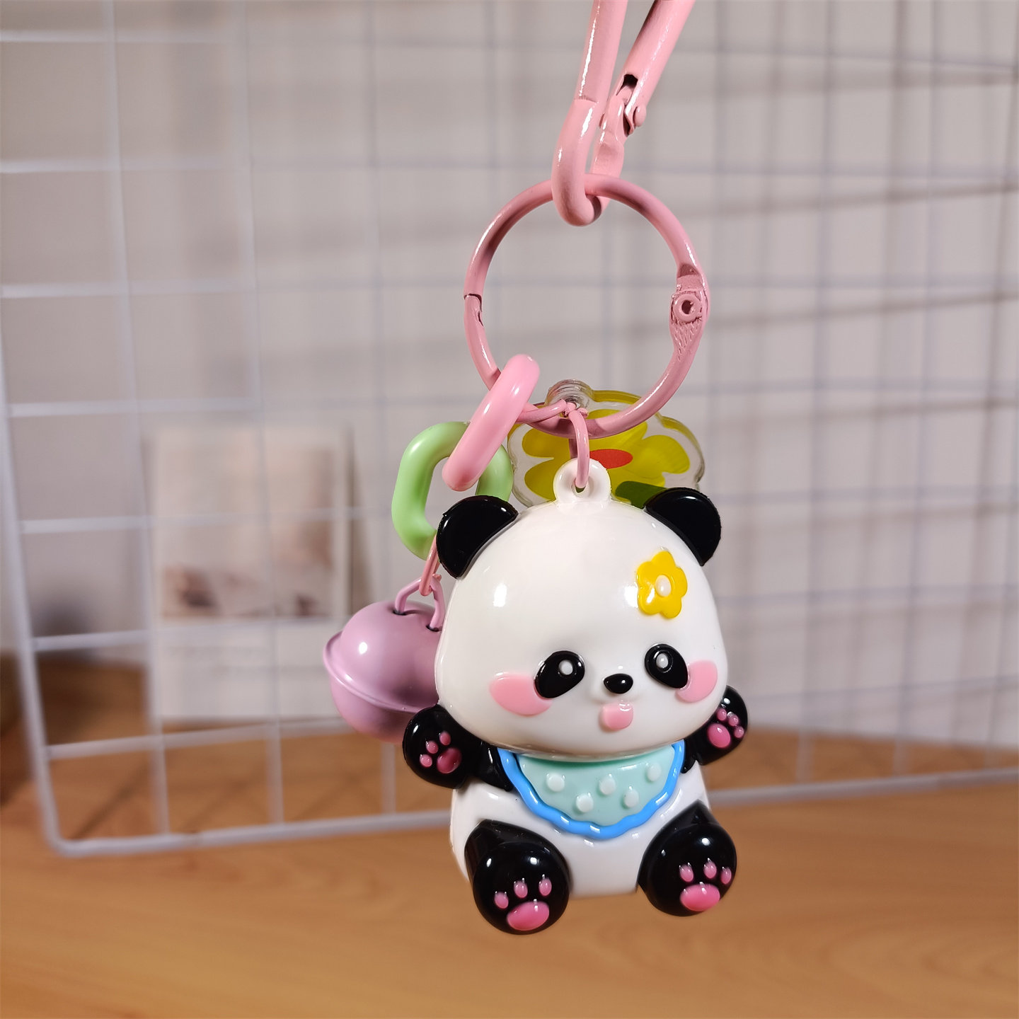 可爱熊猫钥匙扣挂件围兜挂件熊猫公仔汽车钥匙扣纪念品礼物熊猫扣,节庆用品/礼品,钥匙扣,淘宝优惠券,粉丝福利购,淘宝优惠卷