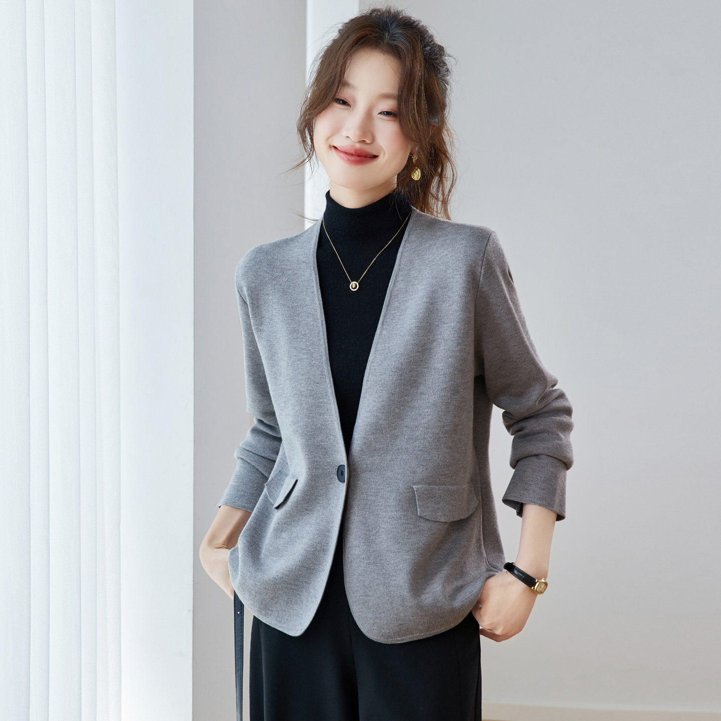 V领西装开衫外套女春秋20