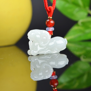 天然a货翡翠羊挂件玉羊吊坠十二立体生肖小羊羔玉坠男女款附证书