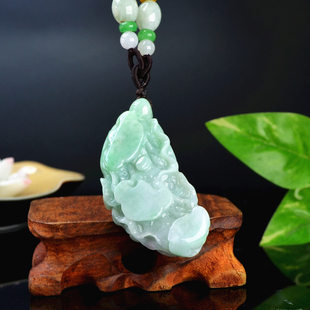 天然a货翡翠白菜挂件缅甸玉白菜吊坠遇百财玉坠项链男女款带证书