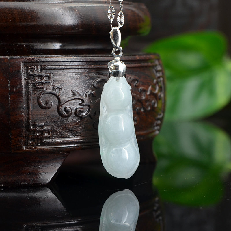 天然a货翡翠四季豆挂件a缅甸玉豆子吊坠女款玉石小豆子项链10530