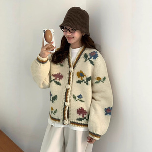 现 韩国东大门egg花朵开衫韩系女装学院风v领单排扣图案毛衣外套