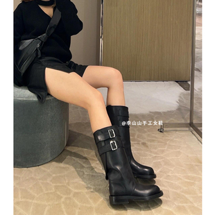 美拉德骑士长靴女2025年秋冬新款时尚百搭厚底皮带扣不过膝高筒靴
