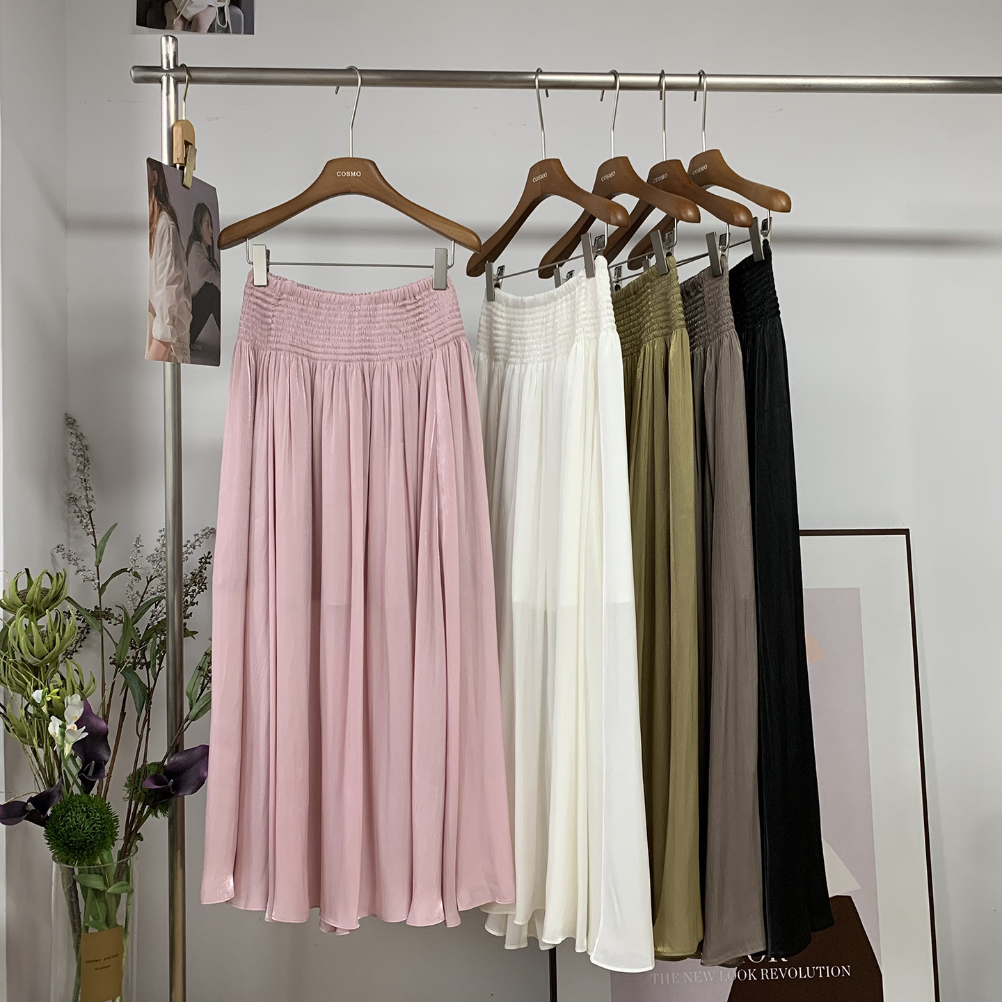 法式高级感流光缎面仿醋酸半身裙女高腰显瘦大裙摆a字百褶长裙