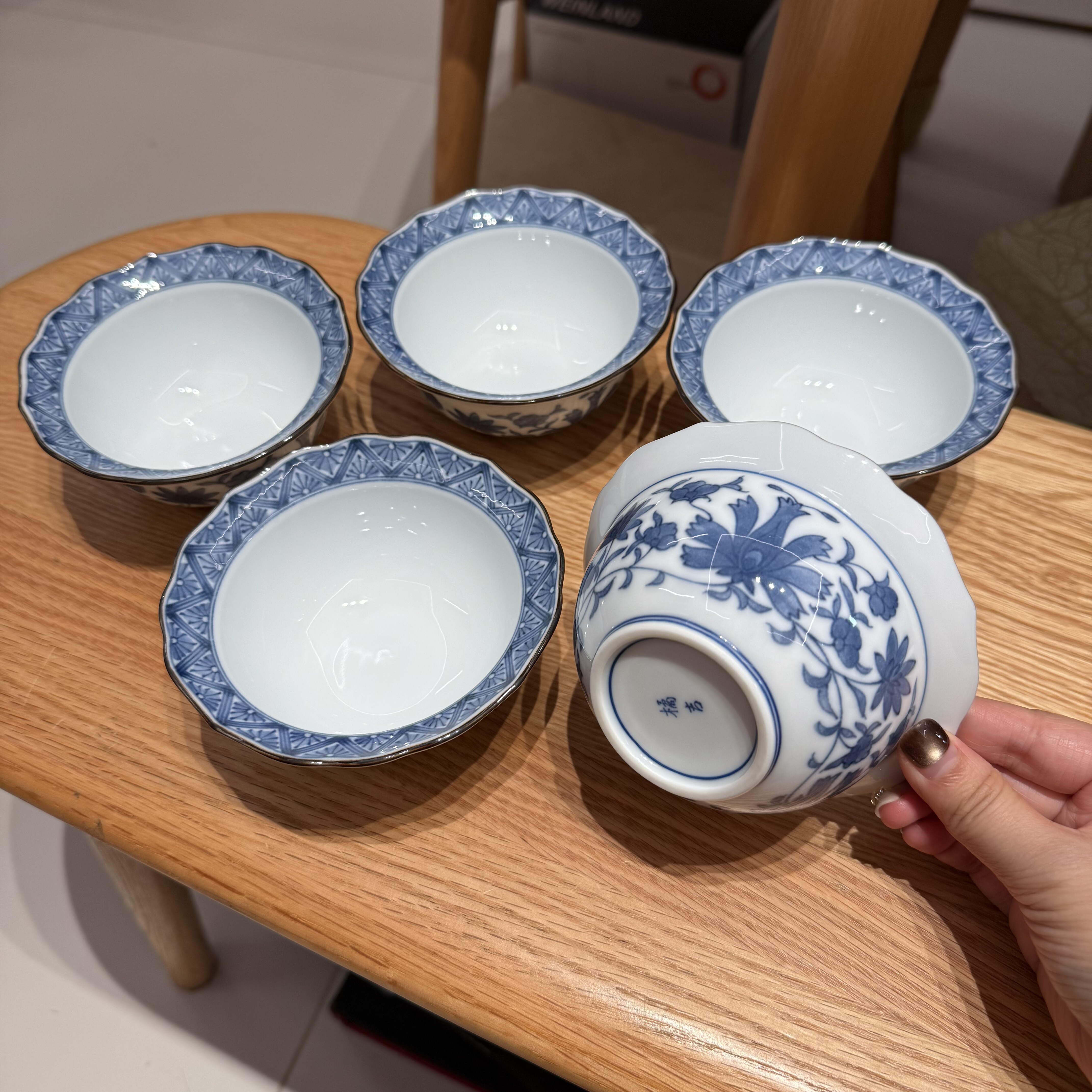 日本橘吉葵口青花手绘饭碗小钵 五客 散瓷无盒 无明显瑕疵