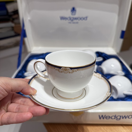 英国Wedgwood韦奇伍德1982年cavendish骨瓷咖啡杯红茶杯 黑宝瓶款