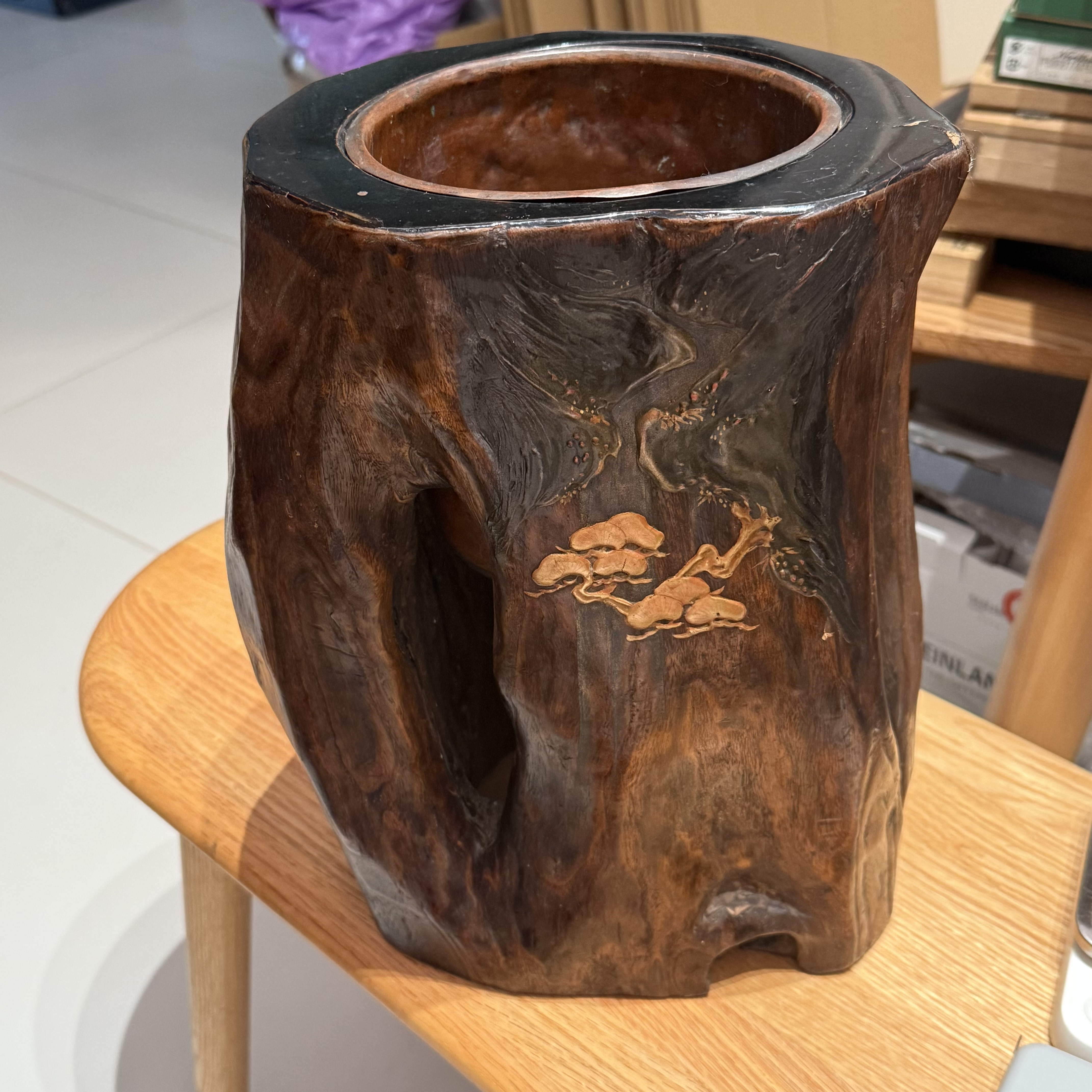 日本中古木根雕莳绘松纹花瓶火钵摆件 铜内胆 老货微瑕 32cm 孤品