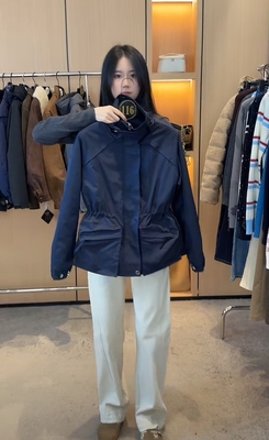 高奢系列设计师早秋时尚女式外套25HG4018【棉服】