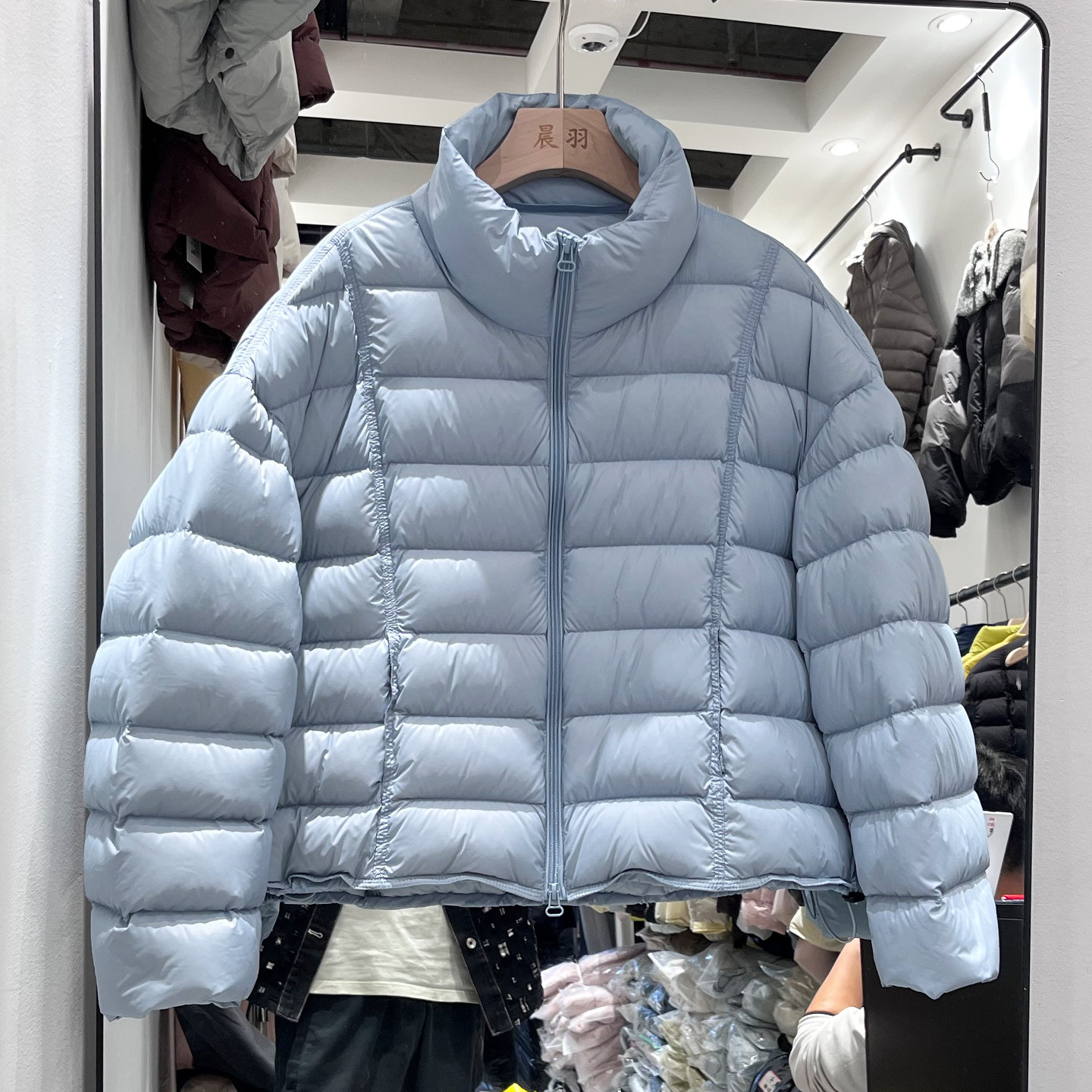 新国标90白鸭绒高端欧货女短款小个子泡芙云感排骨立领羽绒服外套,女装/女士精品,羽绒服,淘宝优惠券,粉丝福利购,淘宝优惠卷