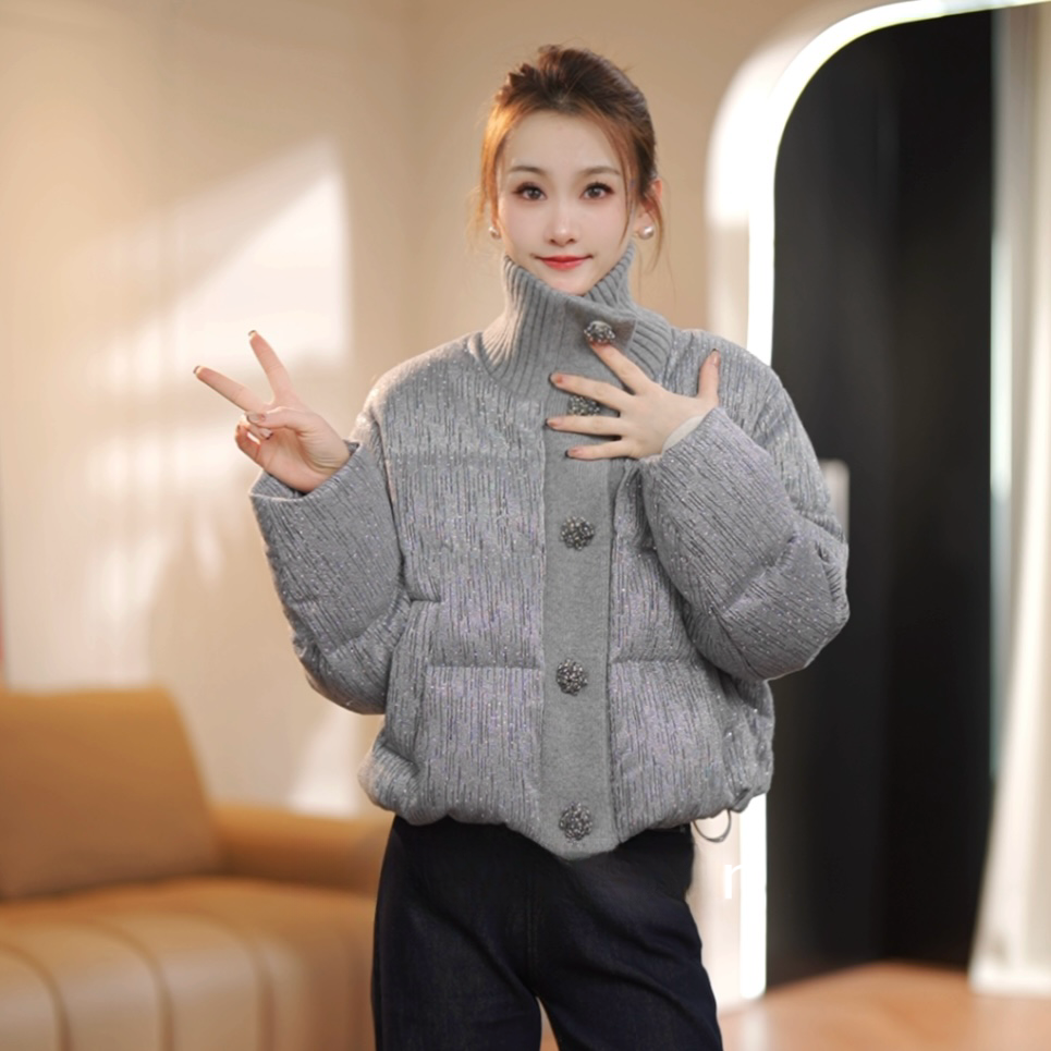 【专柜大上新】珩绣银河系 2025亮闪小香圆领羽绒外套JS-88211