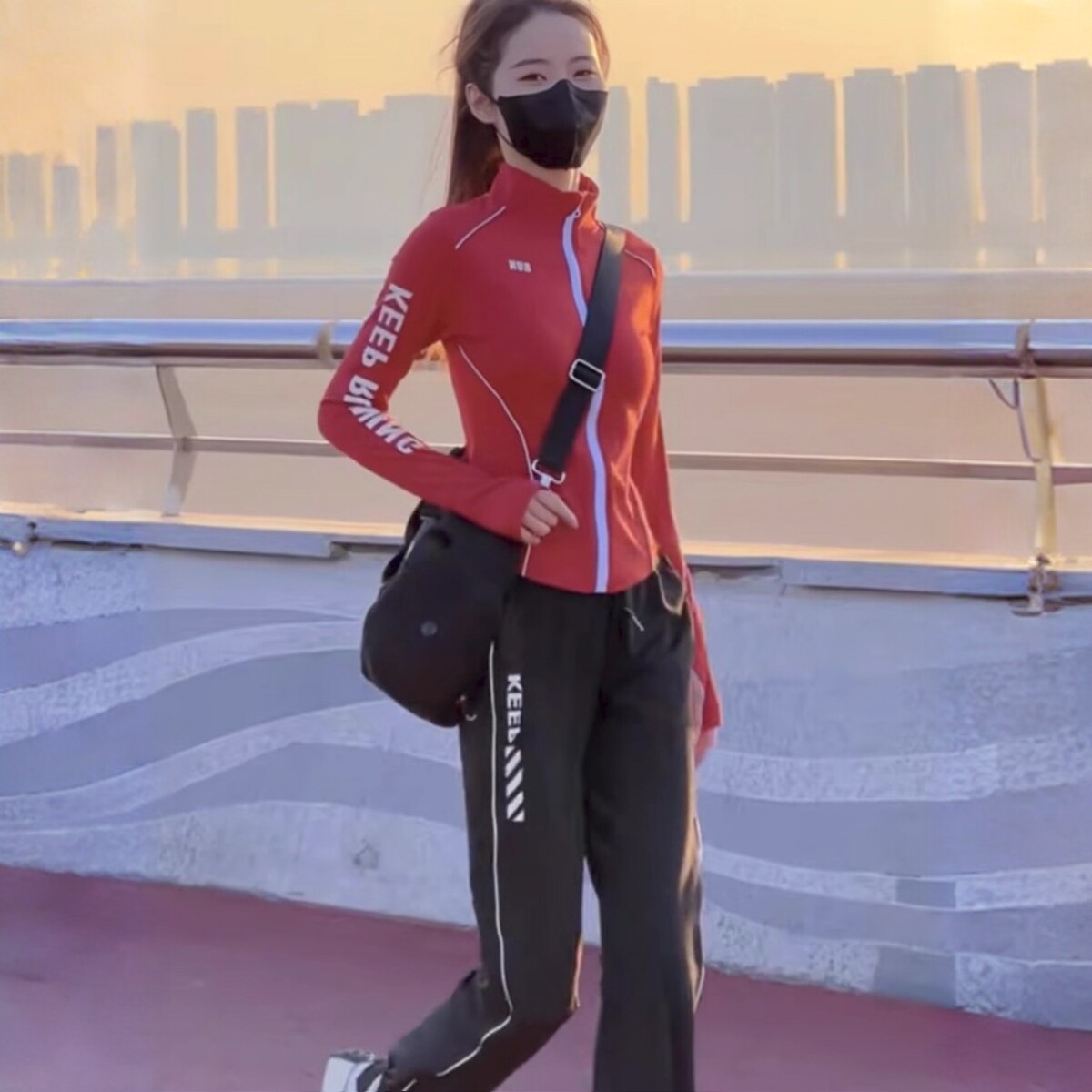 休闲运动套装女2026春夏新款潮流时尚减龄洋气显瘦卫衣阔腿裤套装