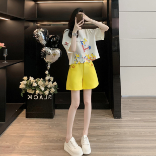 超火巨好看的多巴胺穿搭可爱俏皮套装女夏日新款短袖短裤两件套潮
