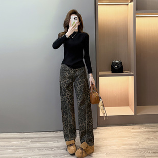 黑色修身显瘦百搭气质短款打底衫高腰阔腿豹纹牛仔长裤休闲套装女