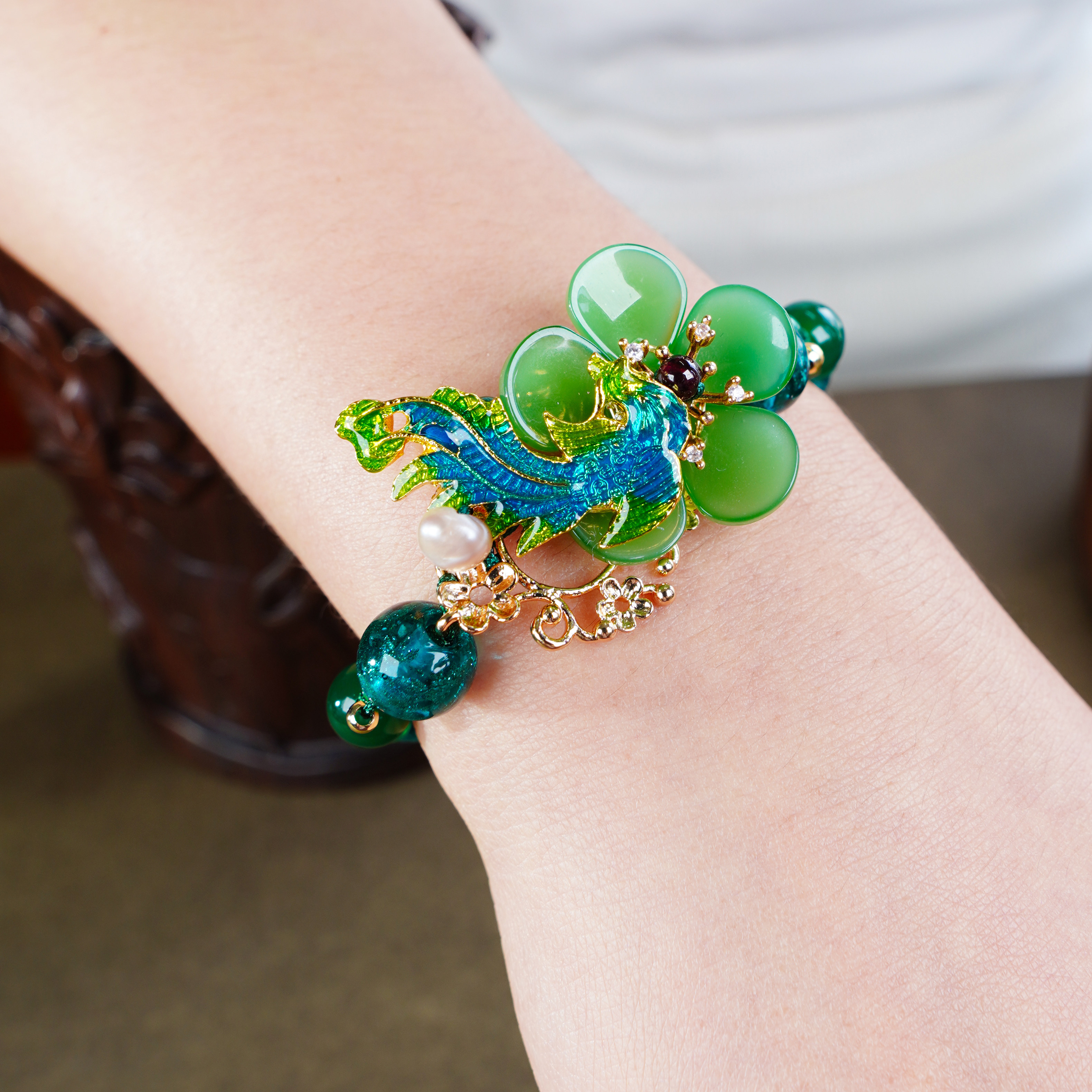 手串编织手链装饰品女手背链手串复古民族风琉璃绿色碧玺塔链小众